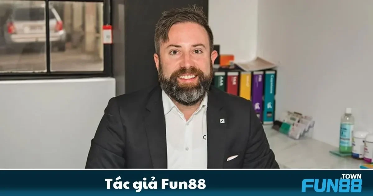 Tác Giả Fun88 - Người Đứng Sau Thương Hiệu Cá Cược Uy Tín 1 Tác giả Fun88: Benjamin Carter - Nhà sáng lập với tầm nhìn vượt trội