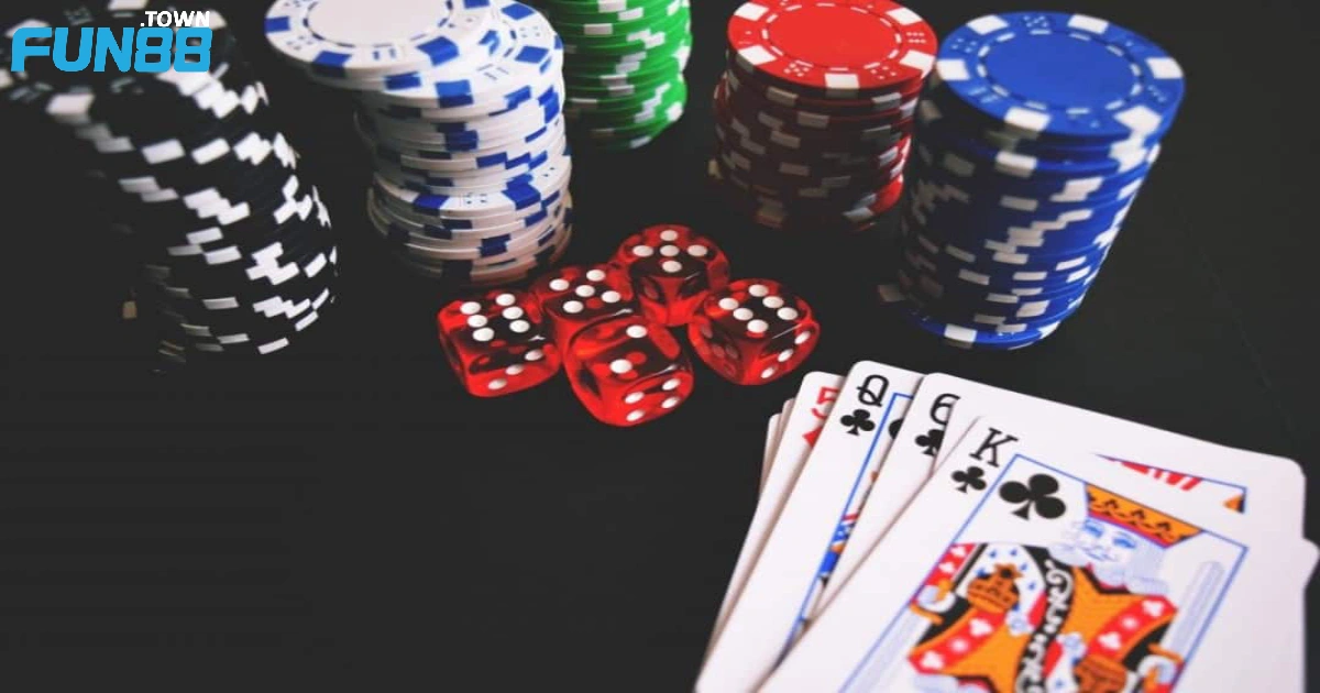 Cách Chơi Sâm Lốc Fun88 – Game Kinh Điển Đậm Chất Việt 4 Bí kíp đánh bài bất bại từ các tay chơi lão làng